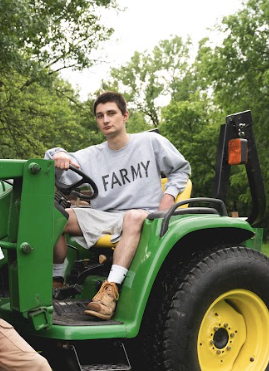 Farmy Crewneck